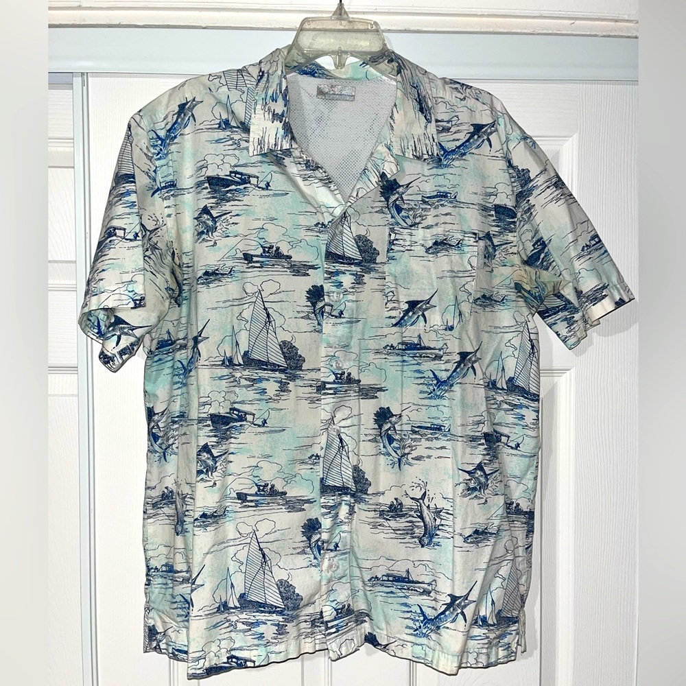 Columbia fishing shirt